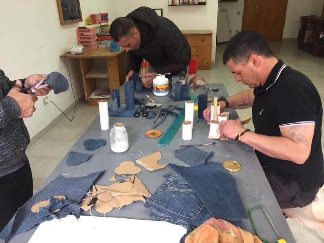 Laboratorio creativo e riciclo comunità di Ortacesus